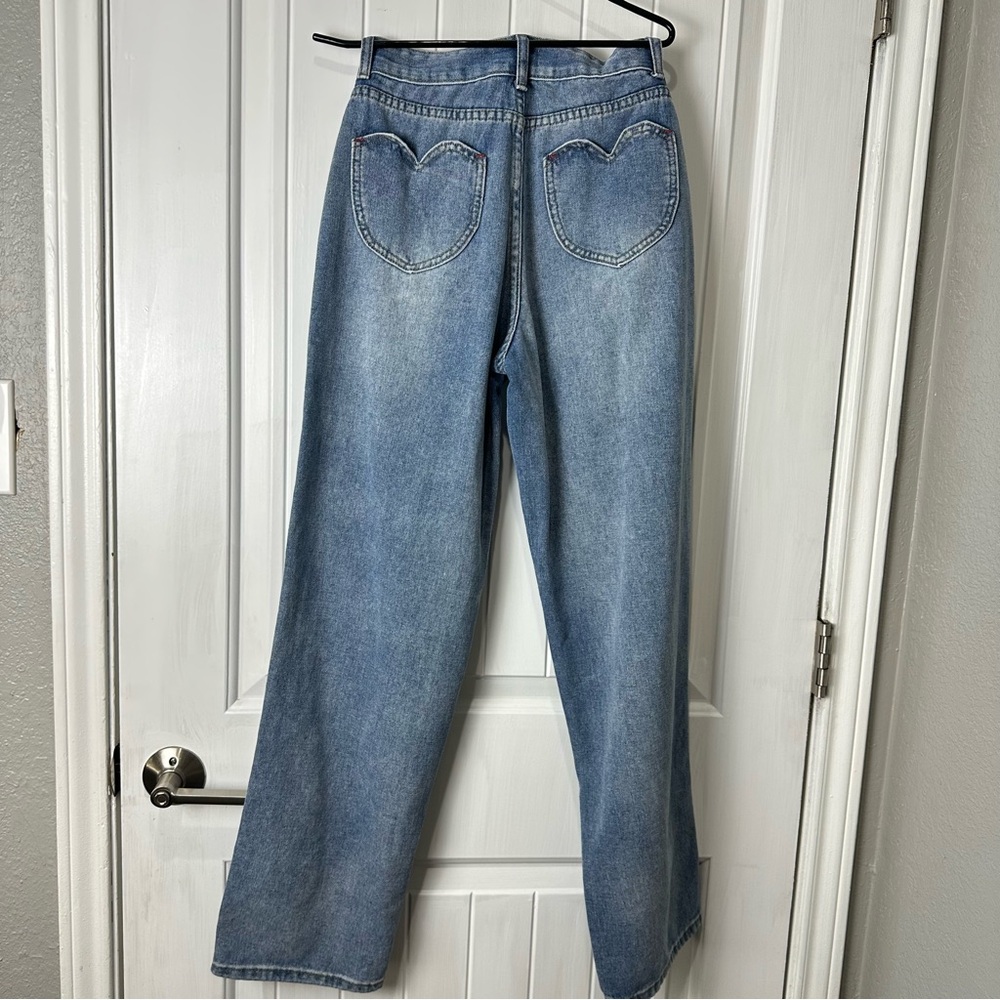 Shinne Classic Blue Women's Straight Leg cutout Jeans size medium - Picture 7 of 8